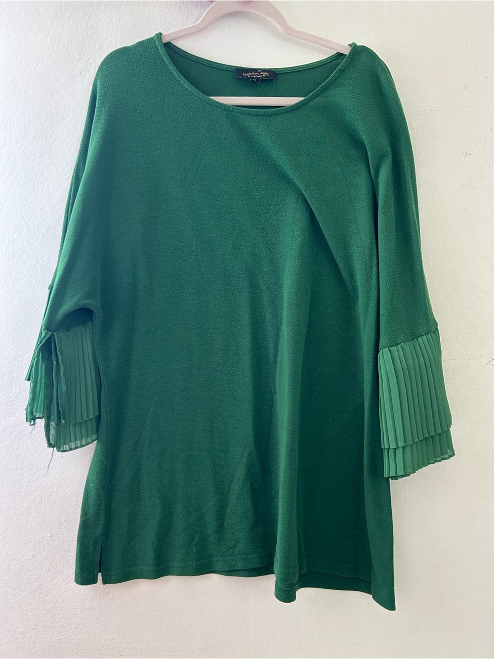 Suzanne Betro Emerald Green Pleated-Sleeve Tunic Top